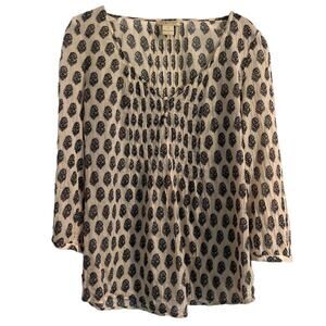 Lucky Brand Blouse Women's Size Small Ivory Pattern Boho V-Neck Covered Buttons